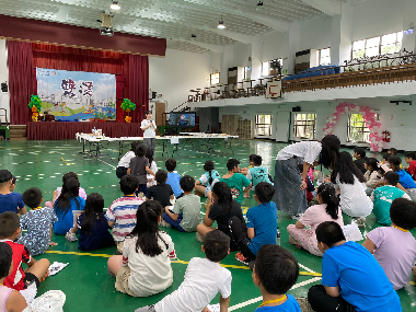 114史懷哲照片圖片