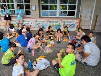 114史懷哲照片圖片